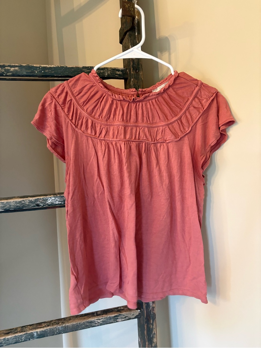 LOFT Dusty Rose Short Sleeve Ruffle Yoke Tee